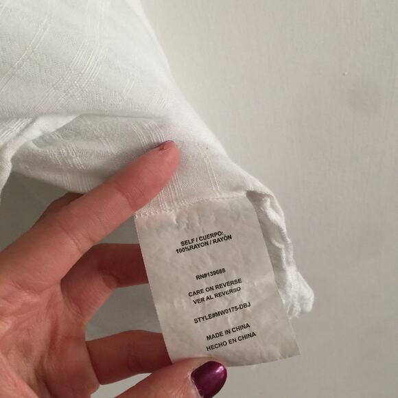 Crimson In Grace White Soft Blouse.--CA5 - Picture 8 of 16